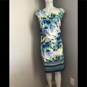 NWT Beautiful floral sleeveless sheath dress